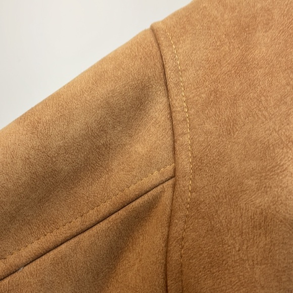 Haupt Outerwear made in Germany camel and shearling zip up inner outer pocket - Picture 9 of 15